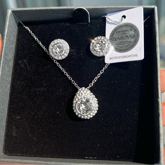 Swarovski Earrings + Necklace - Picture 2 of 2